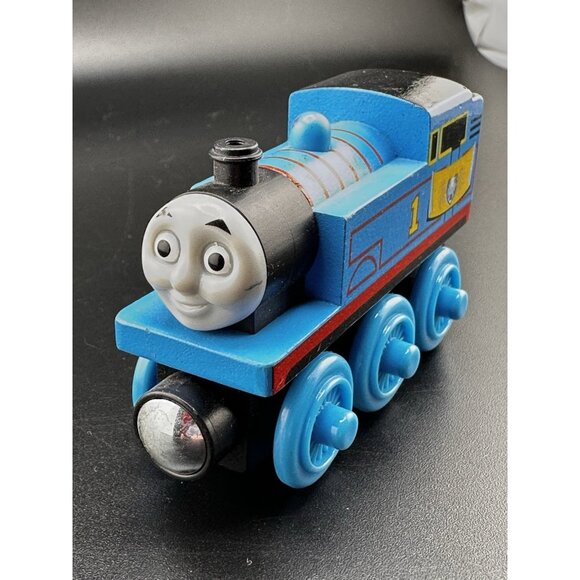 Thomas Wooden Railway Royal Crest 2012 Mattel Gullane Train Engine Limited - Picture 1 of 12
